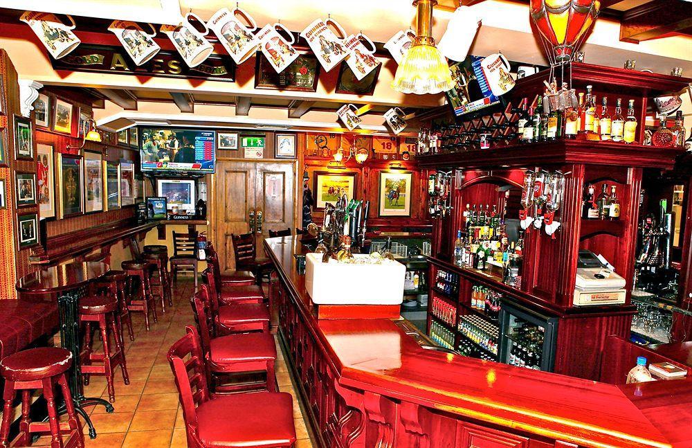 Mcsweeney Arms Hotel Killarney Eksteriør bilde