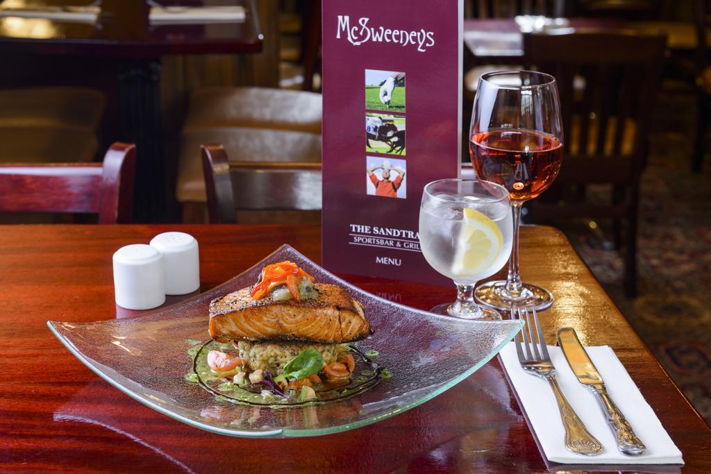 Mcsweeney Arms Hotel Killarney Eksteriør bilde