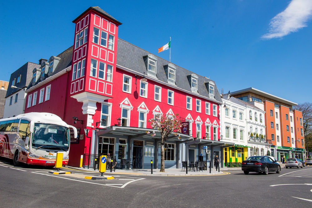 Mcsweeney Arms Hotel Killarney Eksteriør bilde