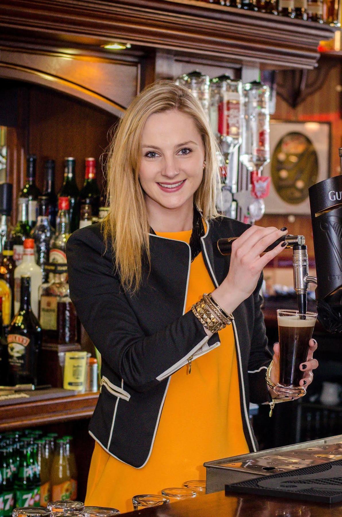 Mcsweeney Arms Hotel Killarney Eksteriør bilde